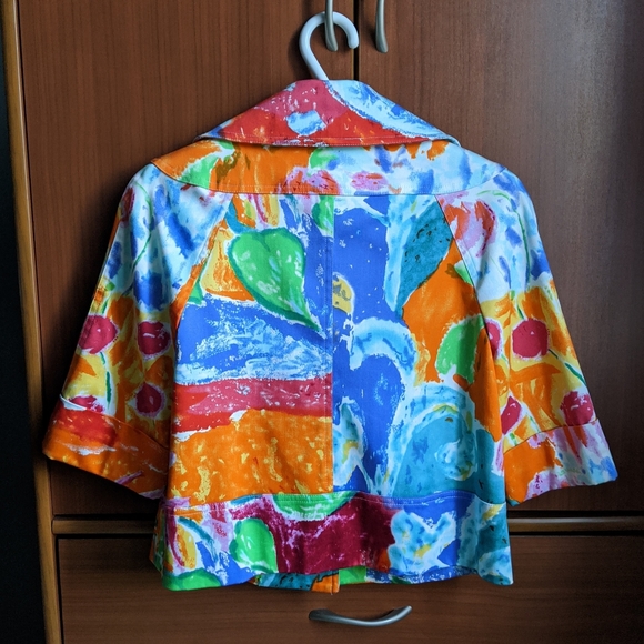 Nygard Collection colourful cropped blazer - Picture 2 of 4